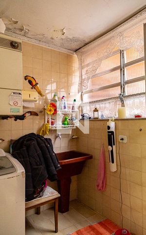 Casa à venda com 160m², 3 quartos e 2 vagas Casa à venda com 160m², 3 quartos e 2 vagasÁrea de Serviço