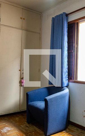 Casa à venda com 160m², 3 quartos e 2 vagas Casa à venda com 160m², 3 quartos e 2 vagasQuarto 2