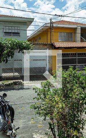 Casa à venda com 160m², 3 quartos e 2 vagas Casa à venda com 160m², 3 quartos e 2 vagasVista da Garagem