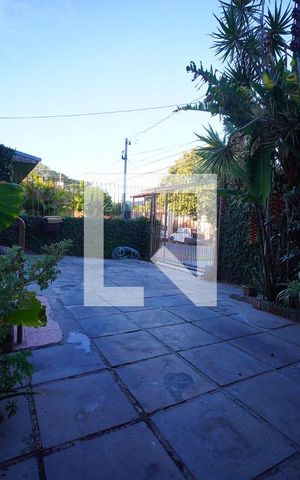 Casa à venda com 300m², 9 quartos e 4 vagasPátio
