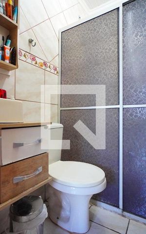 Casa à venda com 300m², 9 quartos e 4 vagasBanheiro