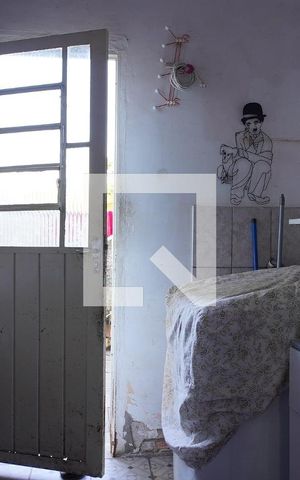 Casa à venda com 300m², 9 quartos e 4 vagasÁrea de serviço
