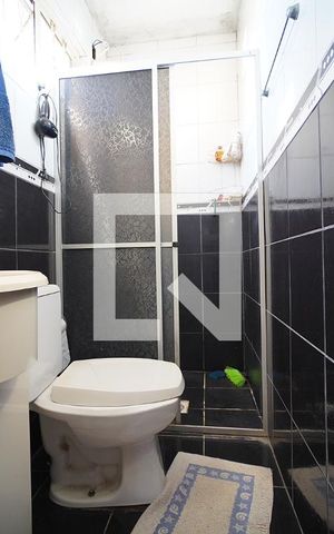 Casa à venda com 300m², 9 quartos e 4 vagasBanheiro suíte