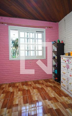 Casa à venda com 300m², 9 quartos e 4 vagasQuarto 2