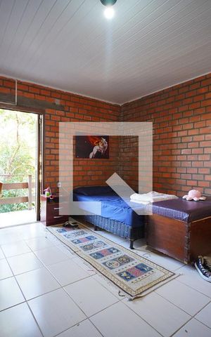 Casa à venda com 300m², 9 quartos e 4 vagasQuarto Suíte