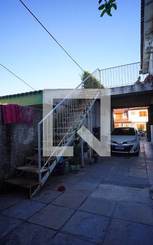 Casa à venda com 300m², 9 quartos e 4 vagasAcesso a 3 casa