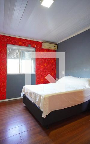 Casa à venda com 300m², 9 quartos e 4 vagasQuarto 2