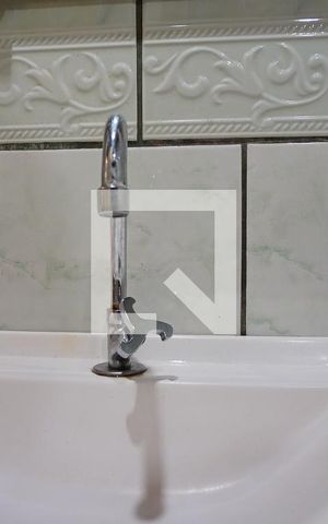 Casa à venda com 300m², 9 quartos e 4 vagasBanheiro