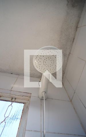 Casa à venda com 300m², 9 quartos e 4 vagasBanheiro suíte