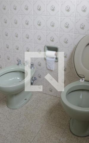 Casa à venda com 115m², 3 quartos e 2 vagasBanheiro