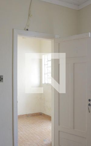 Casa à venda com 115m², 3 quartos e 2 vagasQuarto Edícula