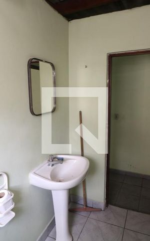 Casa para alugar com 110m², 2 quartos e 2 vagasBanheiro 2 - Terraço