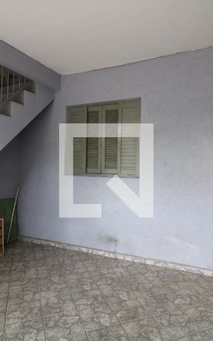 Casa para alugar com 110m², 2 quartos e 2 vagasGaragem