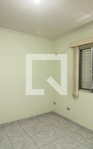 Casa para alugar com 110m², 2 quartos e 2 vagasQuarto
