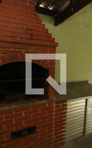 Casa para alugar com 110m², 2 quartos e 2 vagasTerraço