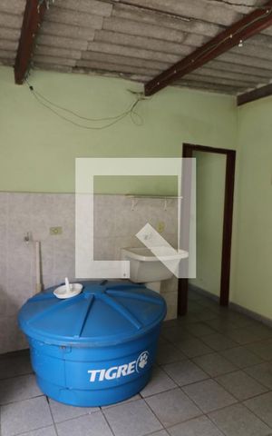 Casa para alugar com 110m², 2 quartos e 2 vagasÁrea de Serviço