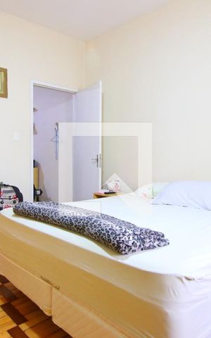 Casa à venda com 180m², 2 quartos e 3 vagasQuarto 1