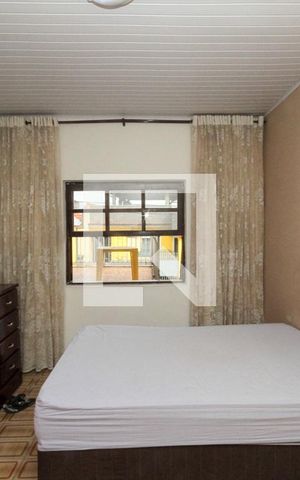 Casa à venda com 117m², 3 quartos e 2 vagas Casa à venda com 117m², 3 quartos e 2 vagasQuarto