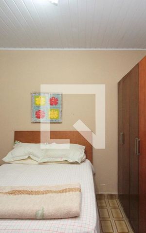 Casa à venda com 117m², 3 quartos e 2 vagas Casa à venda com 117m², 3 quartos e 2 vagasQuarto 03