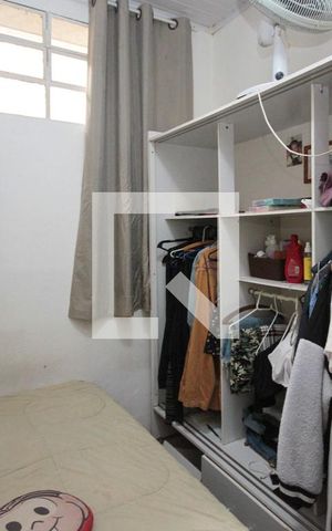 Casa à venda com 117m², 3 quartos e 2 vagas Casa à venda com 117m², 3 quartos e 2 vagasQuarto 02