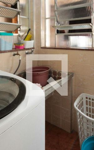 Casa à venda com 117m², 3 quartos e 2 vagas Casa à venda com 117m², 3 quartos e 2 vagasÁrea de Serviço