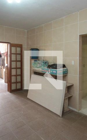Casa à venda com 117m², 3 quartos e 2 vagas Casa à venda com 117m², 3 quartos e 2 vagasQuarto da edícula