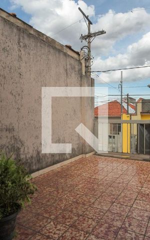 Casa à venda com 117m², 3 quartos e 2 vagas Casa à venda com 117m², 3 quartos e 2 vagasterraço