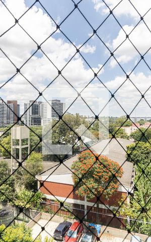 Apartamento para alugar com 72m², 3 quartos e 1 vaga Apartamento para alugar com 72m², 3 quartos e 1 vagaVista da Varanda da Sala