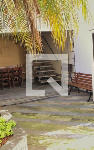 Casa à venda com 398m², 3 quartos e 4 vagasQuintal 