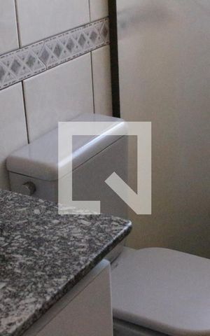 Casa à venda com 398m², 3 quartos e 4 vagasDetalhe- Banheiro suíte 2- Vaso
