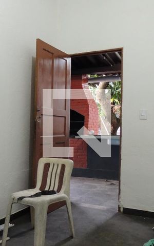 Casa para alugar com 280m², 3 quartos e 6 vagasQuarto de Serviço 1