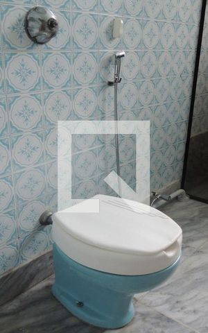 Casa para alugar com 280m², 3 quartos e 6 vagasBanheiro Social