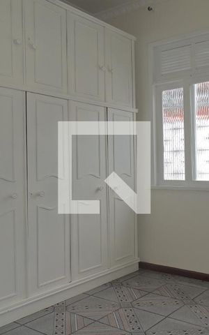 Casa para alugar com 280m², 3 quartos e 6 vagasQuarto 2 - Armários