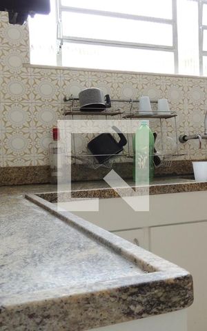 Casa para alugar com 280m², 3 quartos e 6 vagasCozinha - Armários
