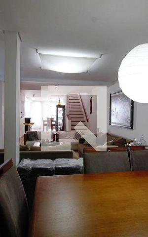 Casa de condomínio para alugar com 340m², 3 quartos e 3 vagas Casa de condomínio para alugar com 340m², 3 quartos e 3 vagasSala 2