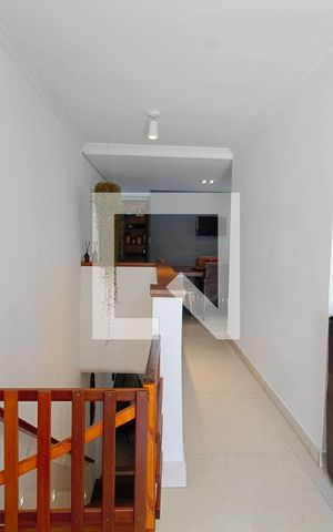 Casa de condomínio para alugar com 340m², 3 quartos e 3 vagas Casa de condomínio para alugar com 340m², 3 quartos e 3 vagasSala 3