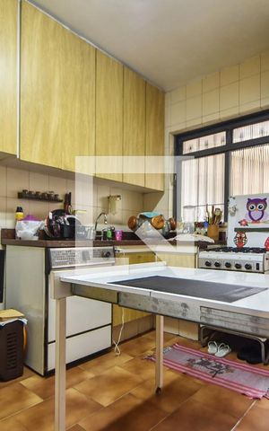 Casa à venda com 162m², 3 quartos e 3 vagasCozinha