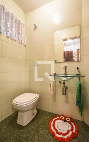 Casa à venda com 162m², 3 quartos e 3 vagasLavabo