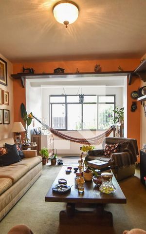 Casa à venda com 162m², 3 quartos e 3 vagasSala de Estar