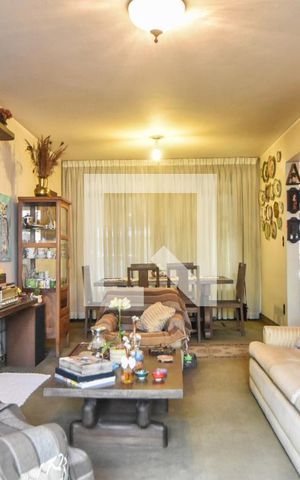 Casa à venda com 162m², 3 quartos e 3 vagasSala de Estar