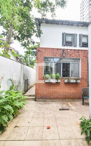 Casa à venda com 162m², 3 quartos e 3 vagasQuintal