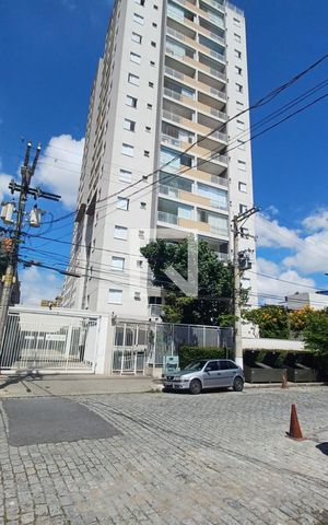Apartamento à venda com 33m², 1 quarto e sem vaga Apartamento à venda com 33m², 1 quarto e sem vagaFachada