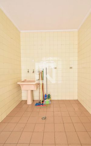Casa à venda com 150m², 3 quartos e 2 vagasLavanderia 