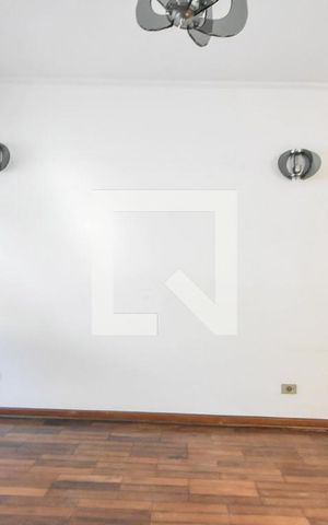 Casa à venda com 150m², 3 quartos e 2 vagasSala 