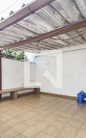 Casa à venda com 150m², 3 quartos e 2 vagasChurrasqueira 