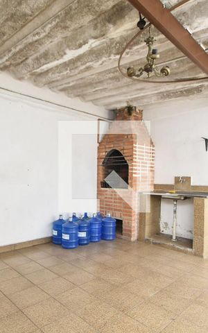 Casa à venda com 150m², 3 quartos e 2 vagasChurrasqueira 