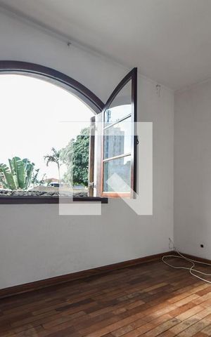 Casa à venda com 150m², 3 quartos e 2 vagasQuarto 03