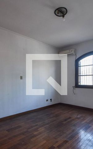 Casa à venda com 150m², 3 quartos e 2 vagasSuíte 01