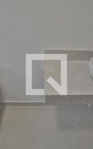 Apartamento para alugar com 67m², 2 quartos e sem vagaBanheiro