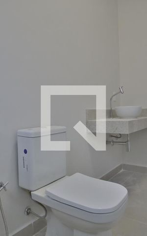 Apartamento para alugar com 67m², 2 quartos e sem vagaBanheiro